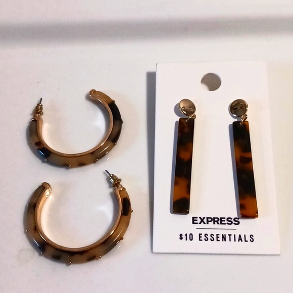 Express 2pr. Pearced Tortoiseshell Design - Picture 1 of 8